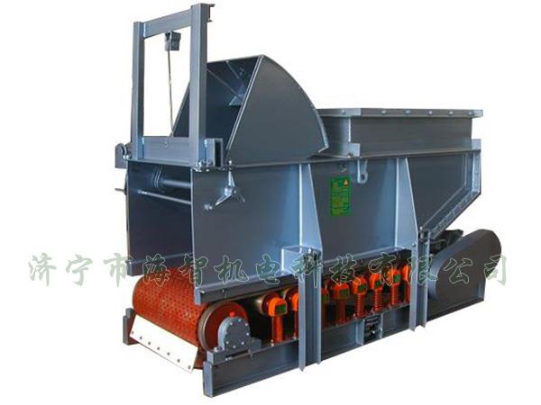 用手動、電動、液動或氣動驅動齒輪帶動弧型齒條來開啟或關閉扇型閘門